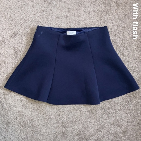 Forever 21 Los Angeles Ca. navy blue plain trumpet above the knee skirt, Large - Picture 2 of 13